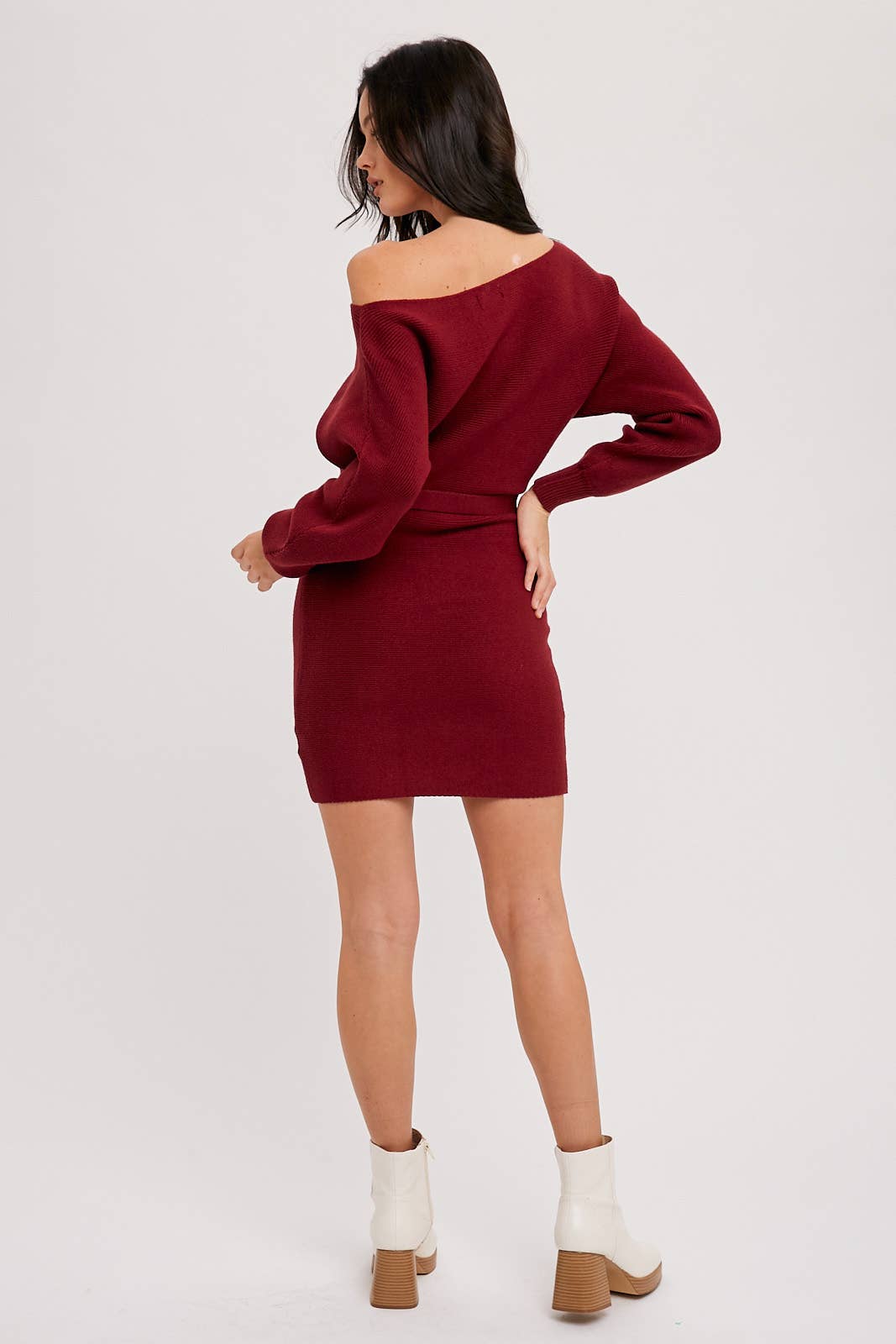 BOATNECK SWEATER