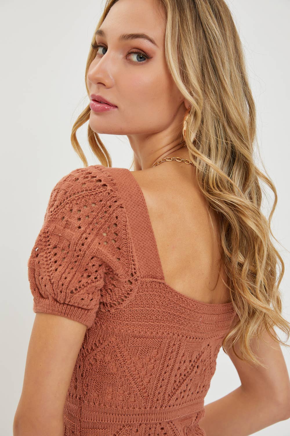 CROCHET KNIT SHORT DRESS