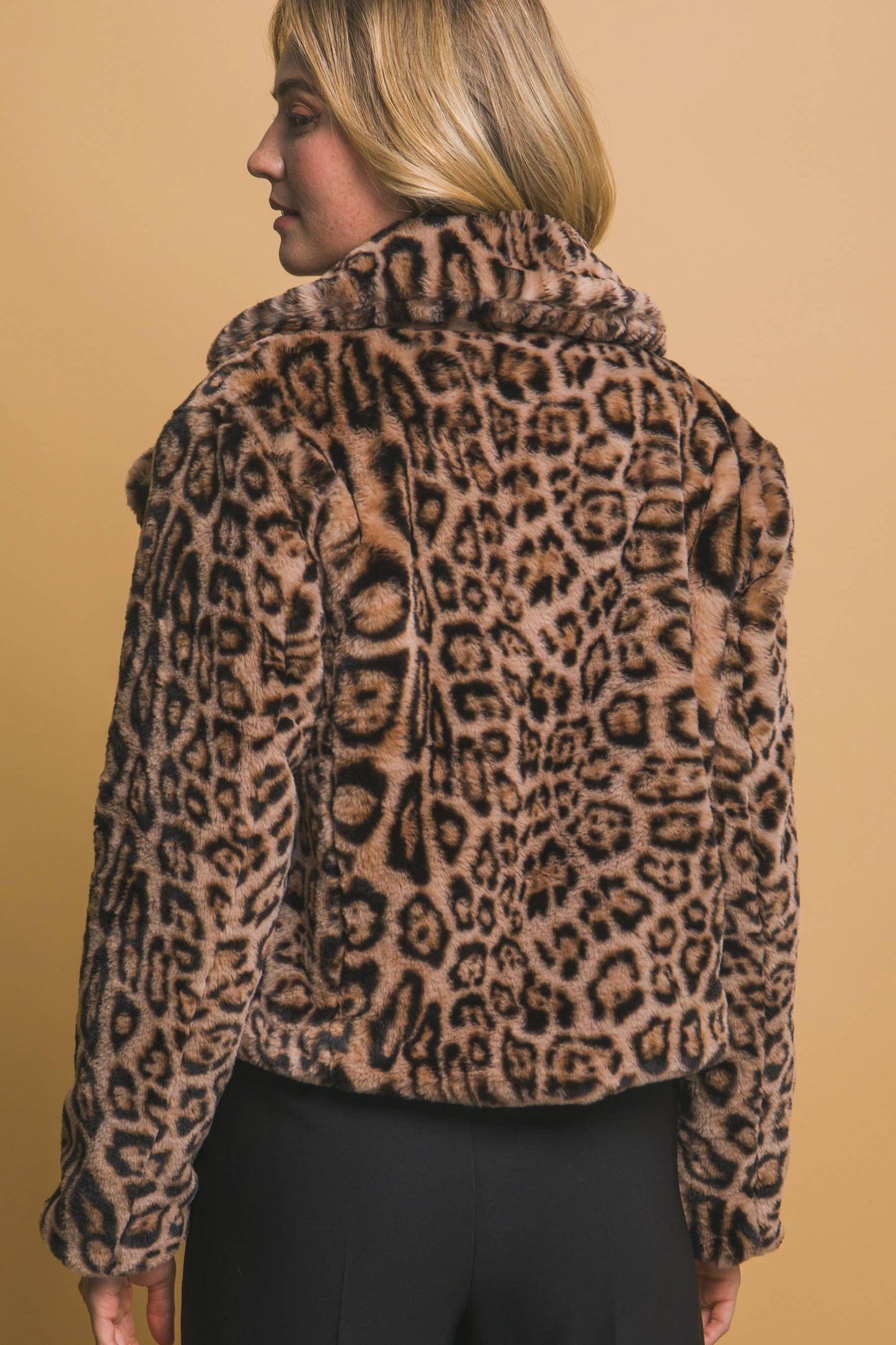 Leopard Print Faux Fur Jacket w/ Pockets