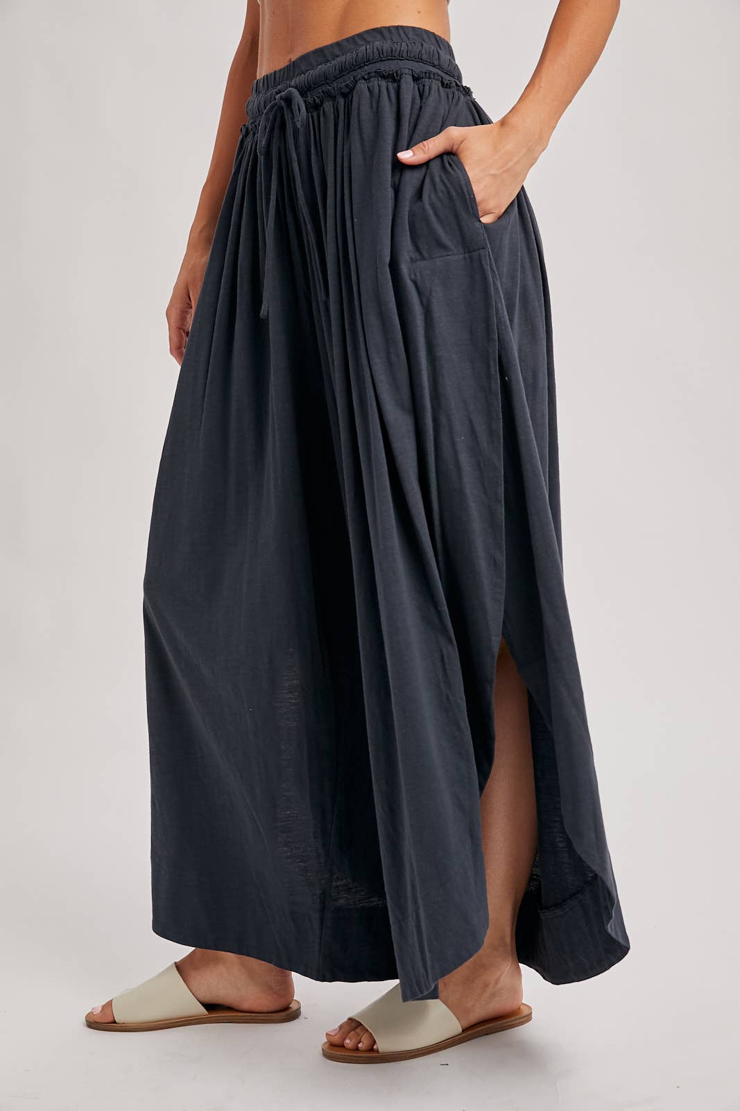 BOHEMIAN SIDE SLIT OLIVE WIDE LEG PANT