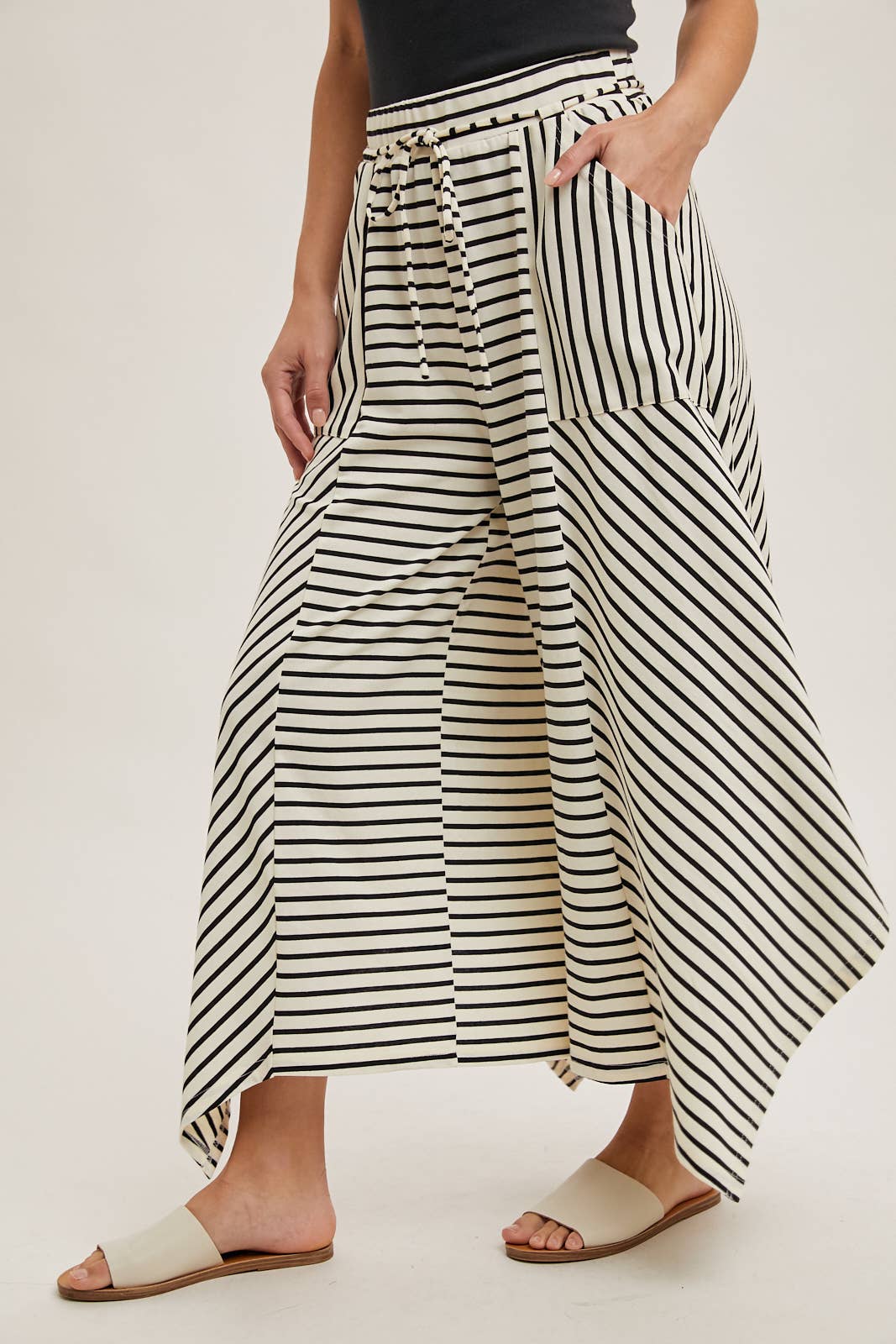 STRIPED WIDE LEG PALAZZO PANTS