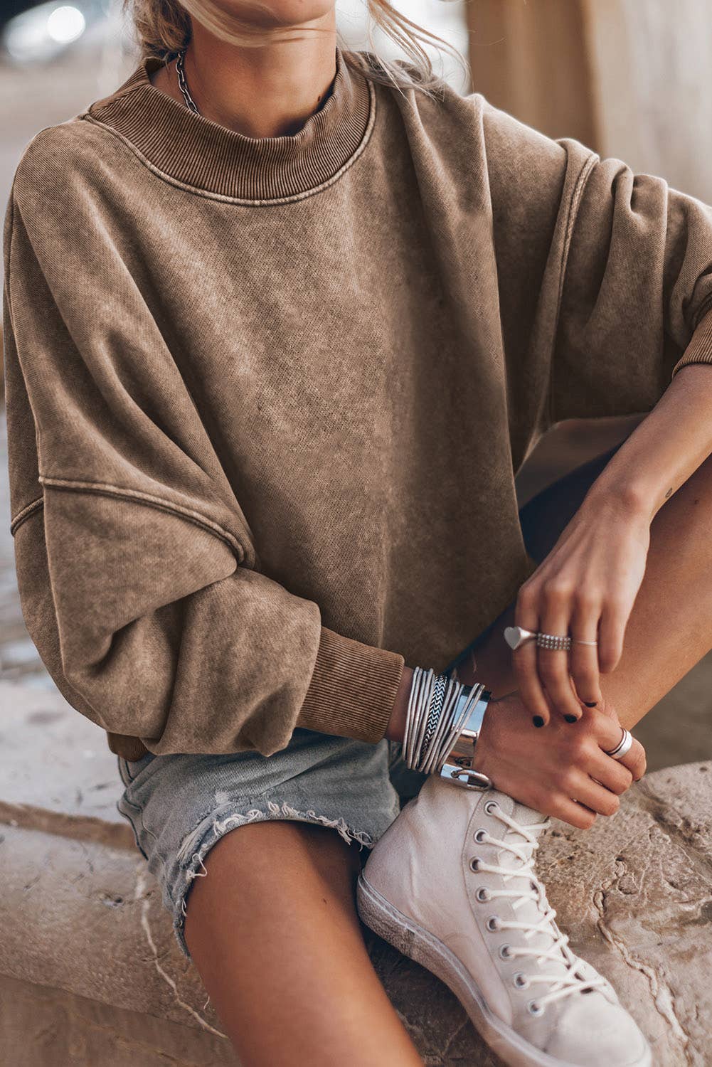 Crew Neck Relax Wash Sweatshirt