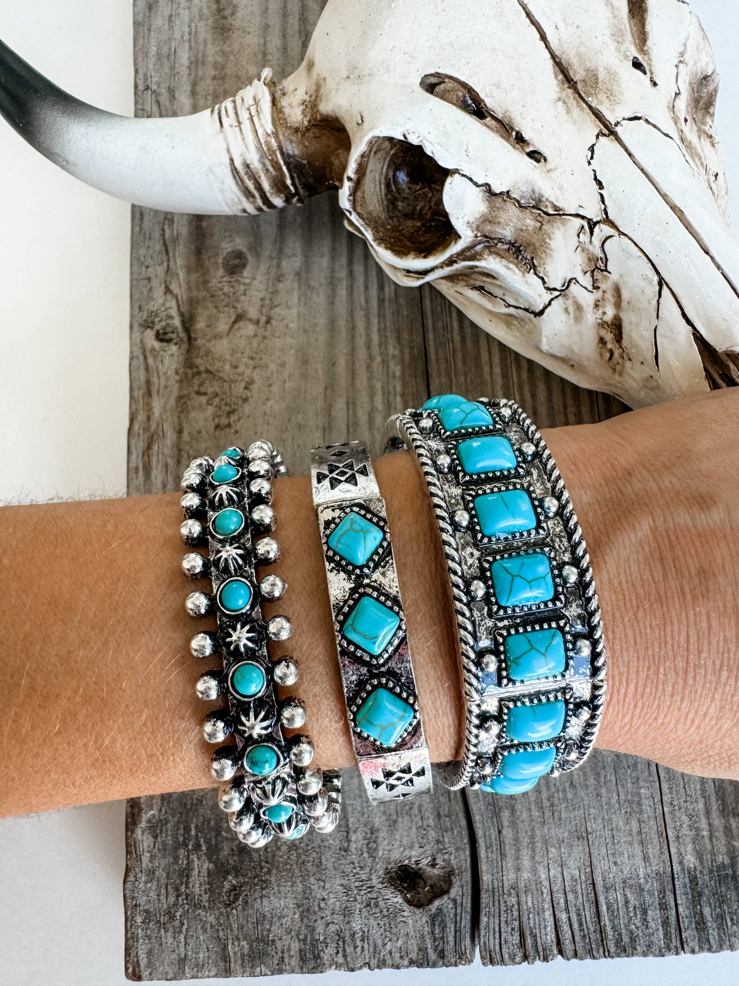 Western Turquoise Semi Stone Stackable Bracelet Set