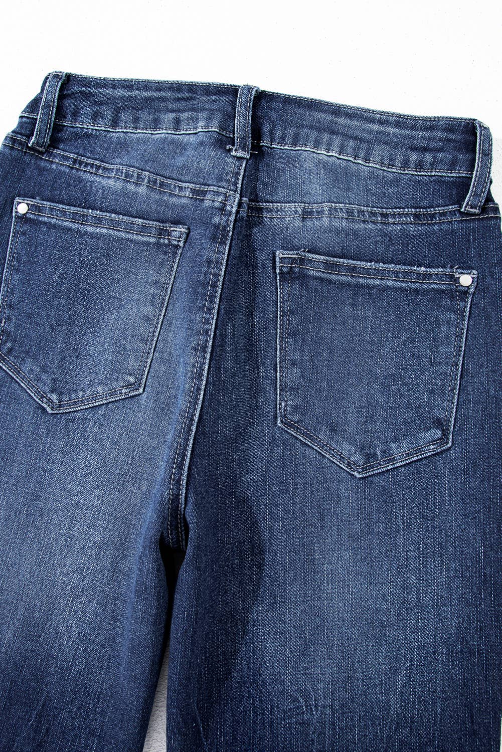 Sail Blue Mineral Wash Raw Hem High Waist Flared Jeans: Sail Blue / 71%Cotton+27.5%Polyester+1.5%Elastane / 16