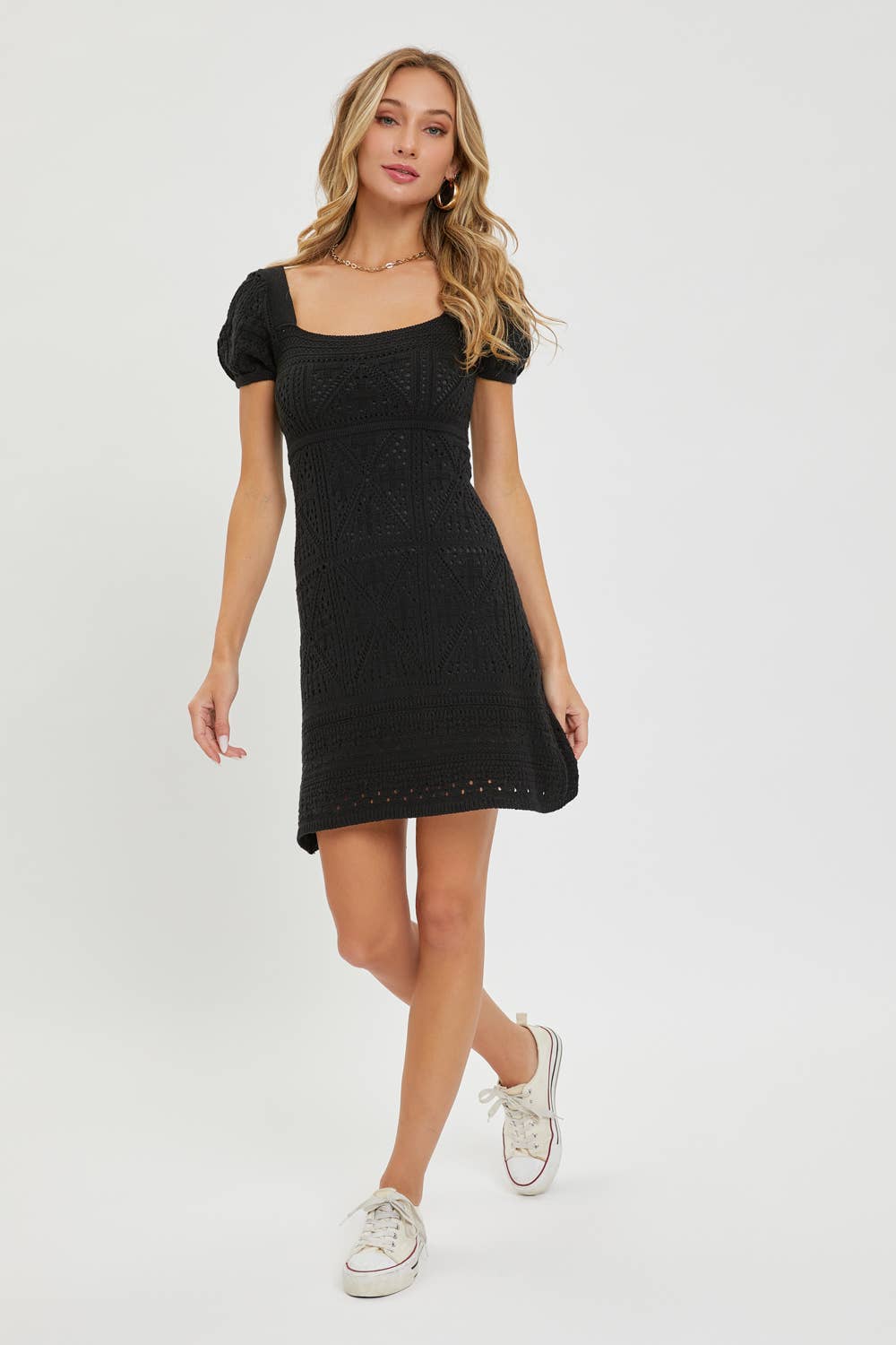 CROCHET KNIT SHORT DRESS