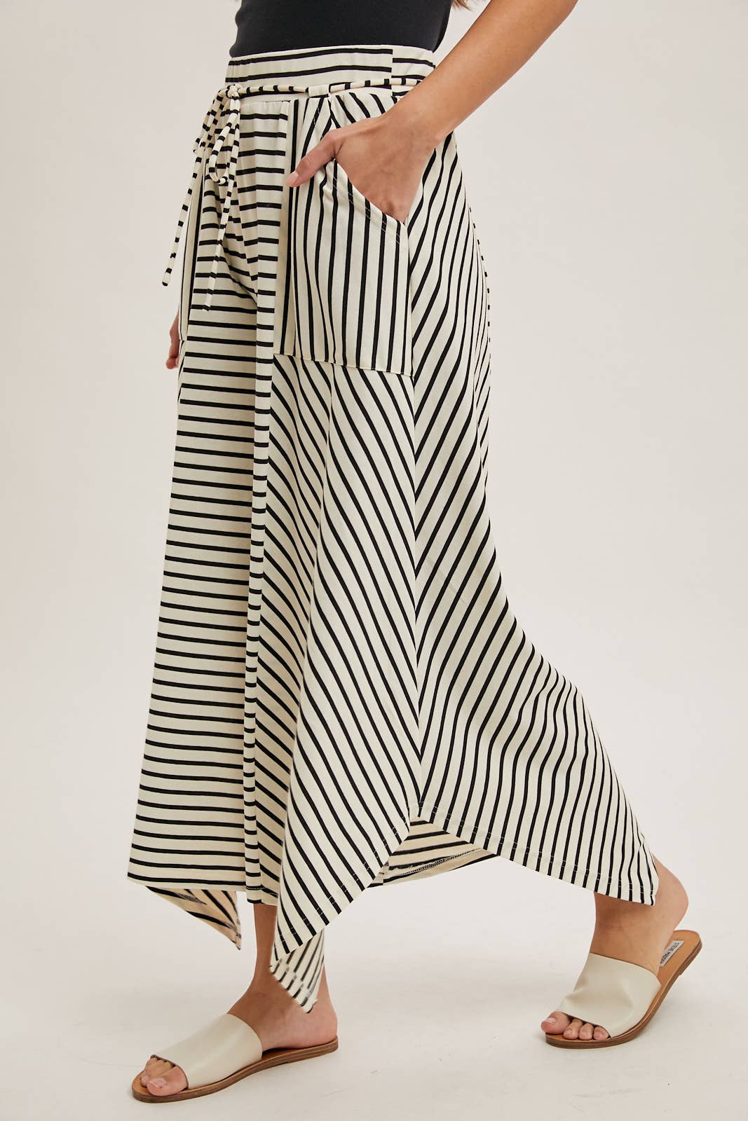 STRIPED WIDE LEG PALAZZO PANTS