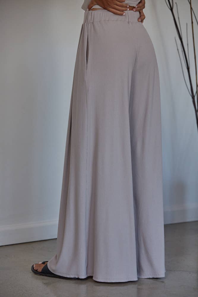 Mocha Knit Ribbed Wide Leg Pants w Pockets