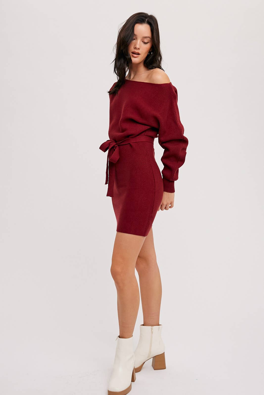 BOATNECK SWEATER