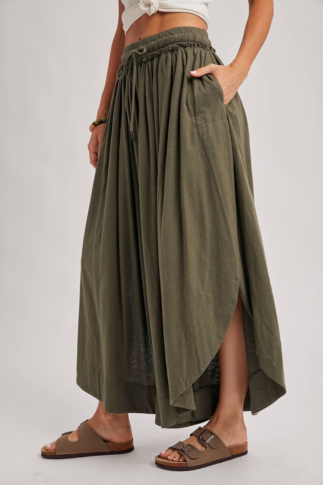 BOHEMIAN SIDE SLIT OLIVE WIDE LEG PANT