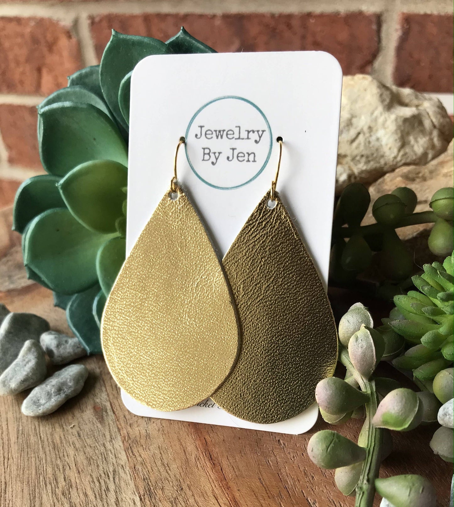 Smooth Gold Metallic