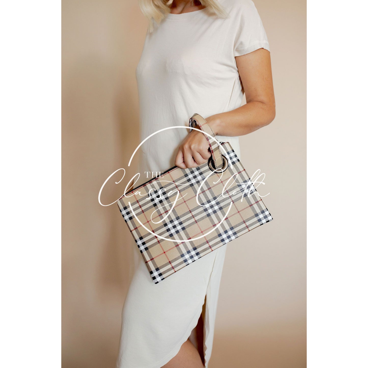 Trendy Clutch