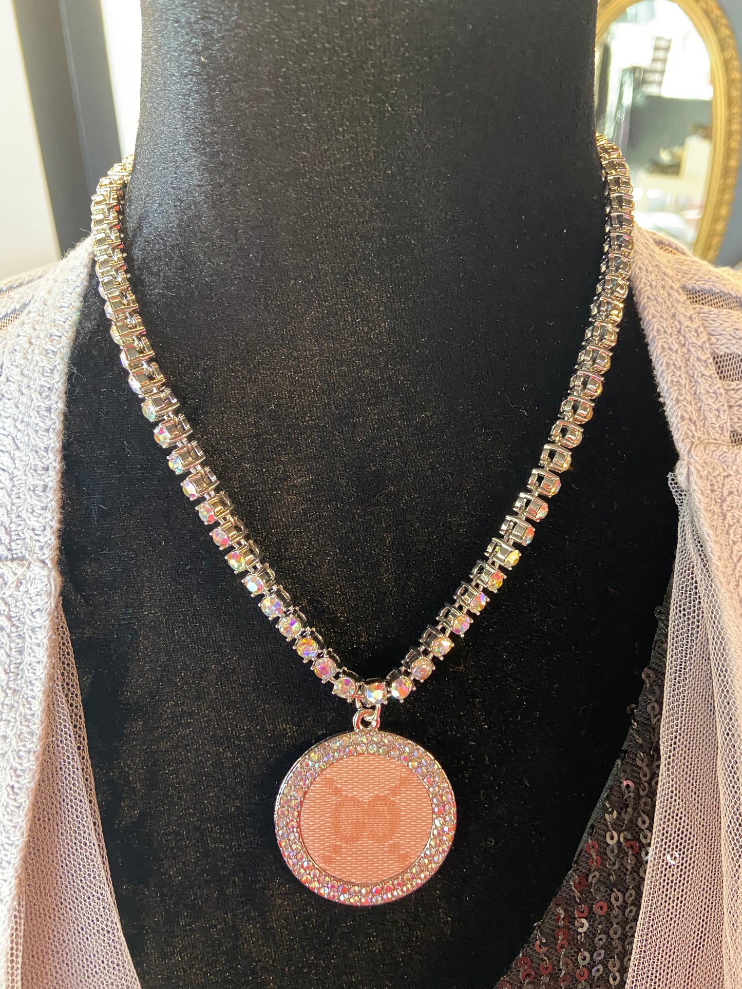 Let's get Gucci Emblem Jewelry