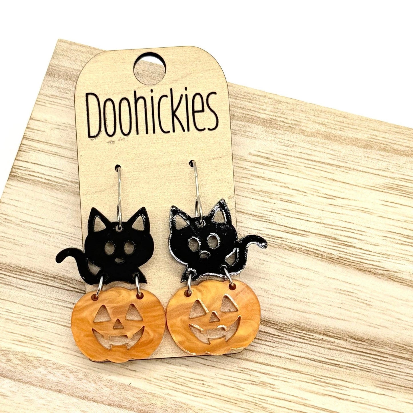 Kitty Pumpkin Dangle