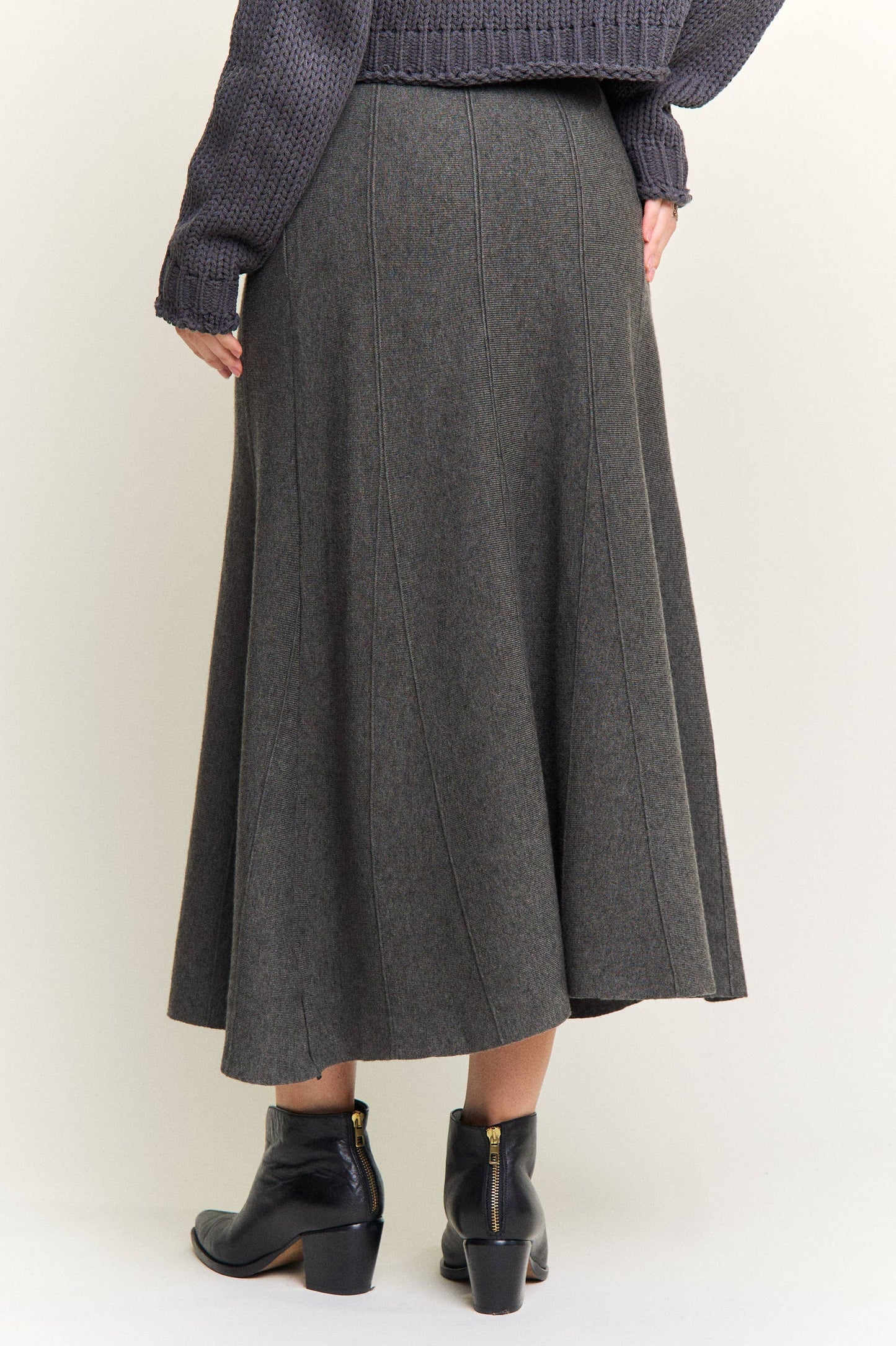 RIBBED KNIT  MIDI SKIRT
