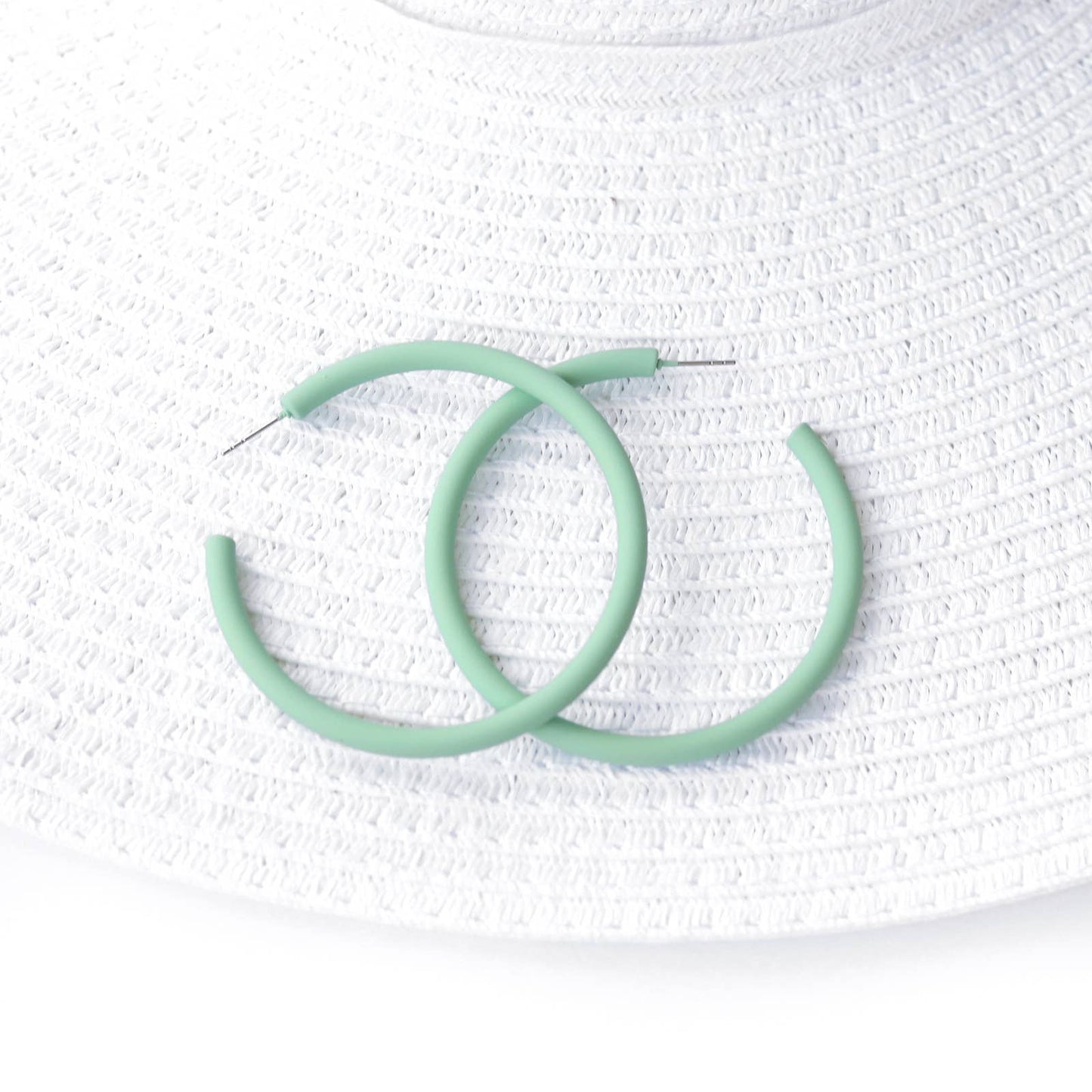 Large Skinny pink Hoop
