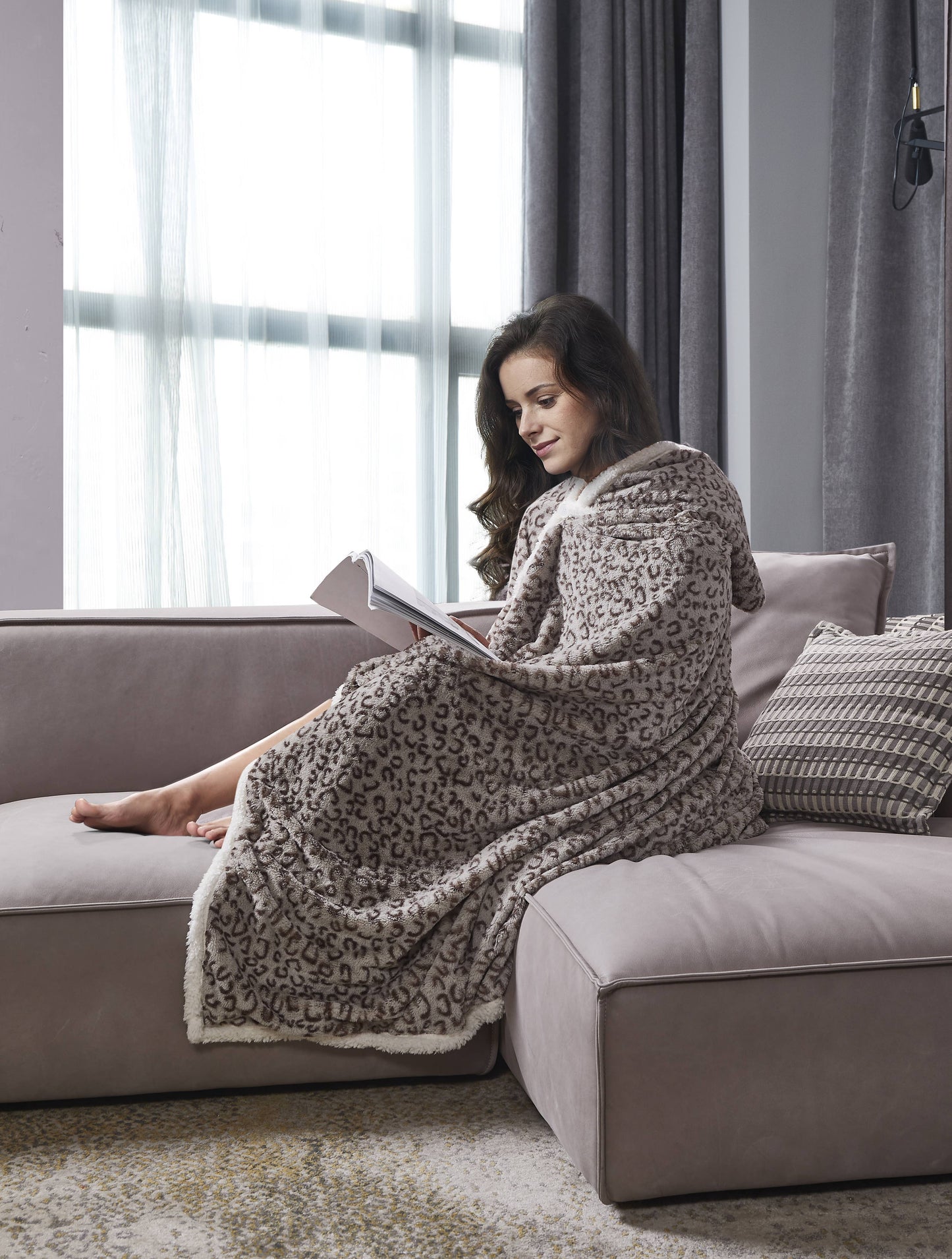 "Leopard" Faux Fur Plush Hooded Throw Blanket