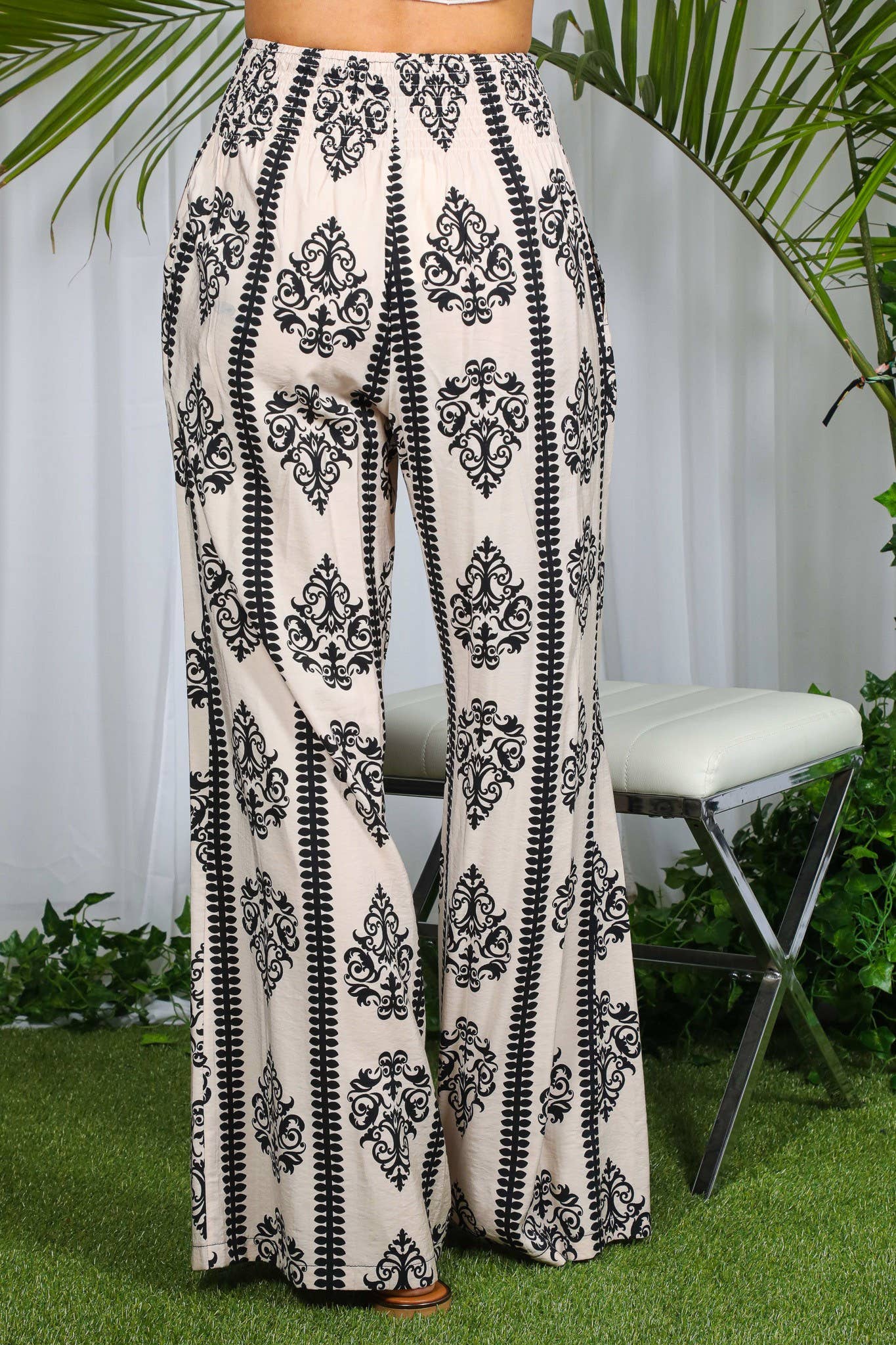 Geo Printed Wide Leg Woven Pants
