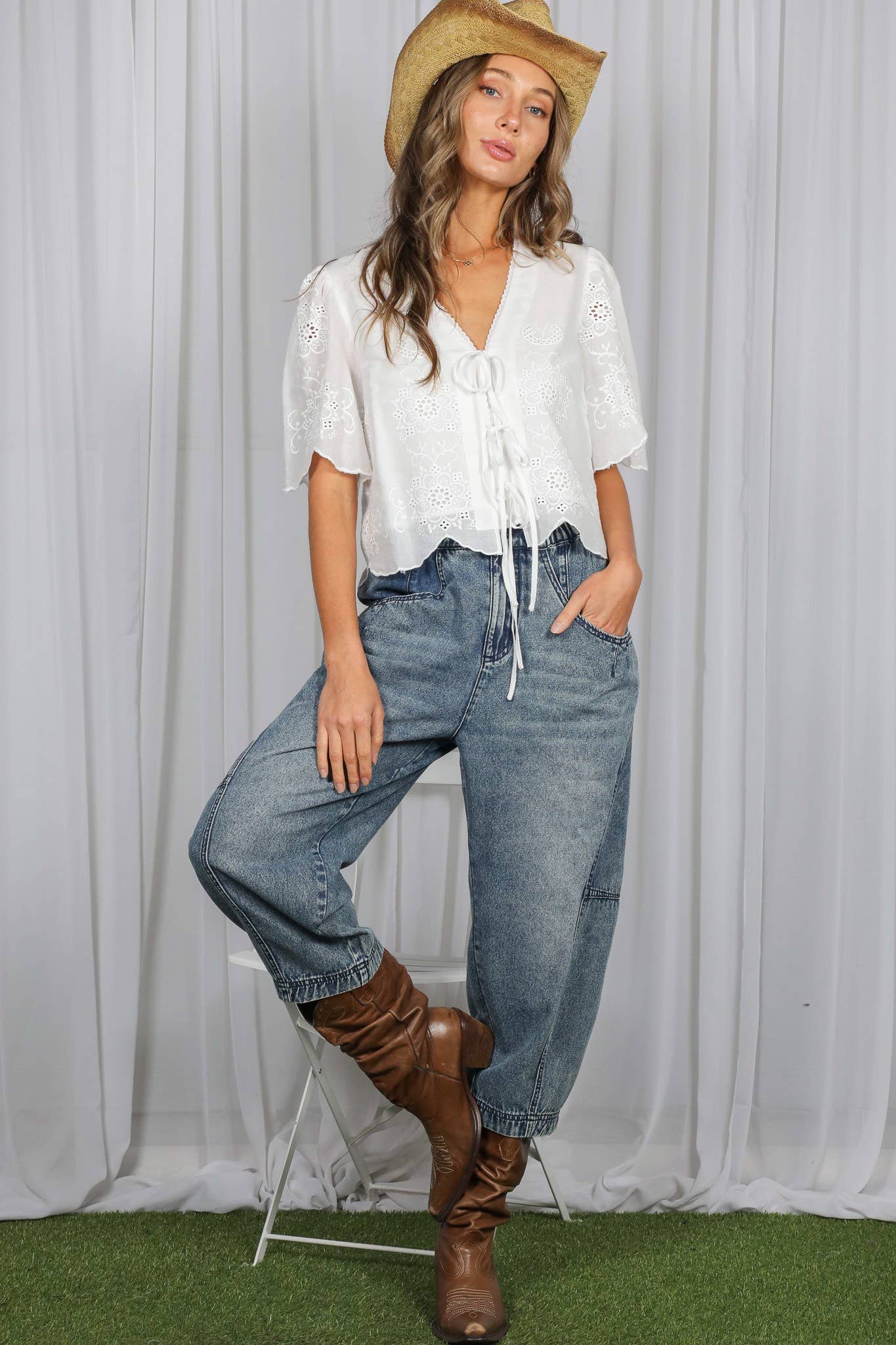 Scalloped Edge Detailing 100%Cotton Eyelet Lace Top