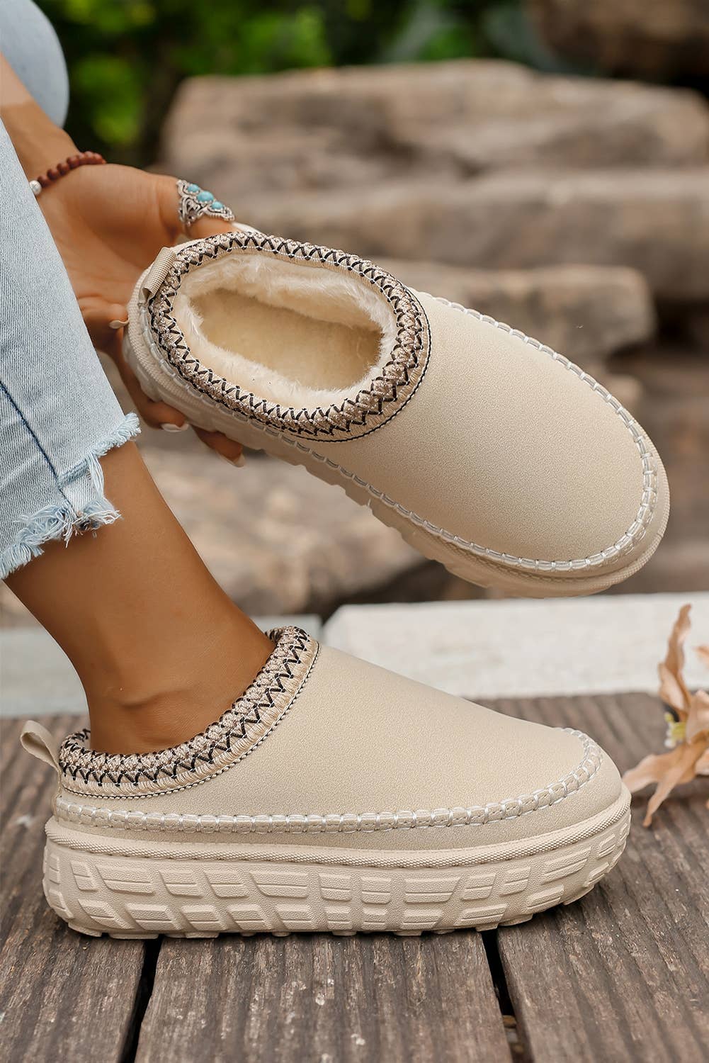 Stitch Detail Suede PU Plush Slippers | US7-10