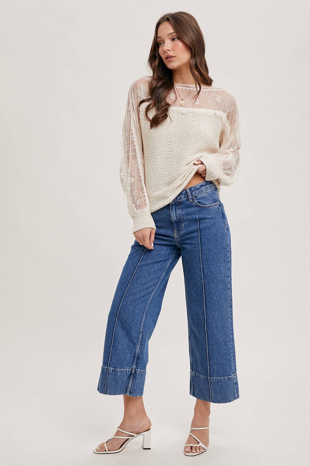 BOAT NECK LACE SWEATER