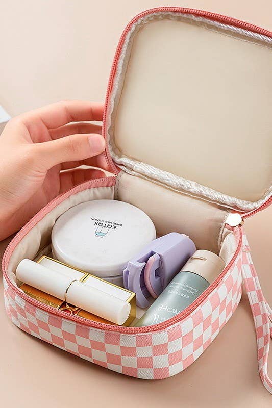 TRAVEL CHECKER MAKEUP COSMETIC POUCH BAG | 40P537