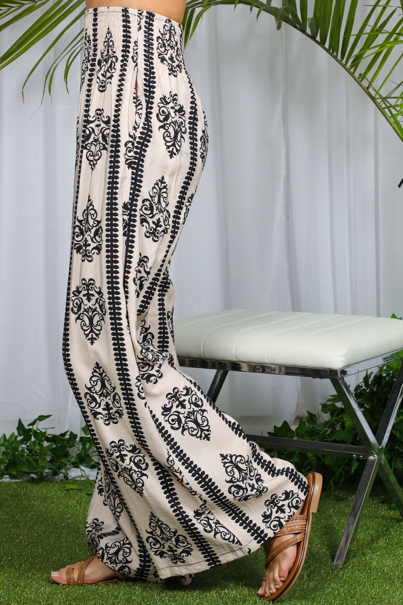 Geo Printed Wide Leg Woven Pants
