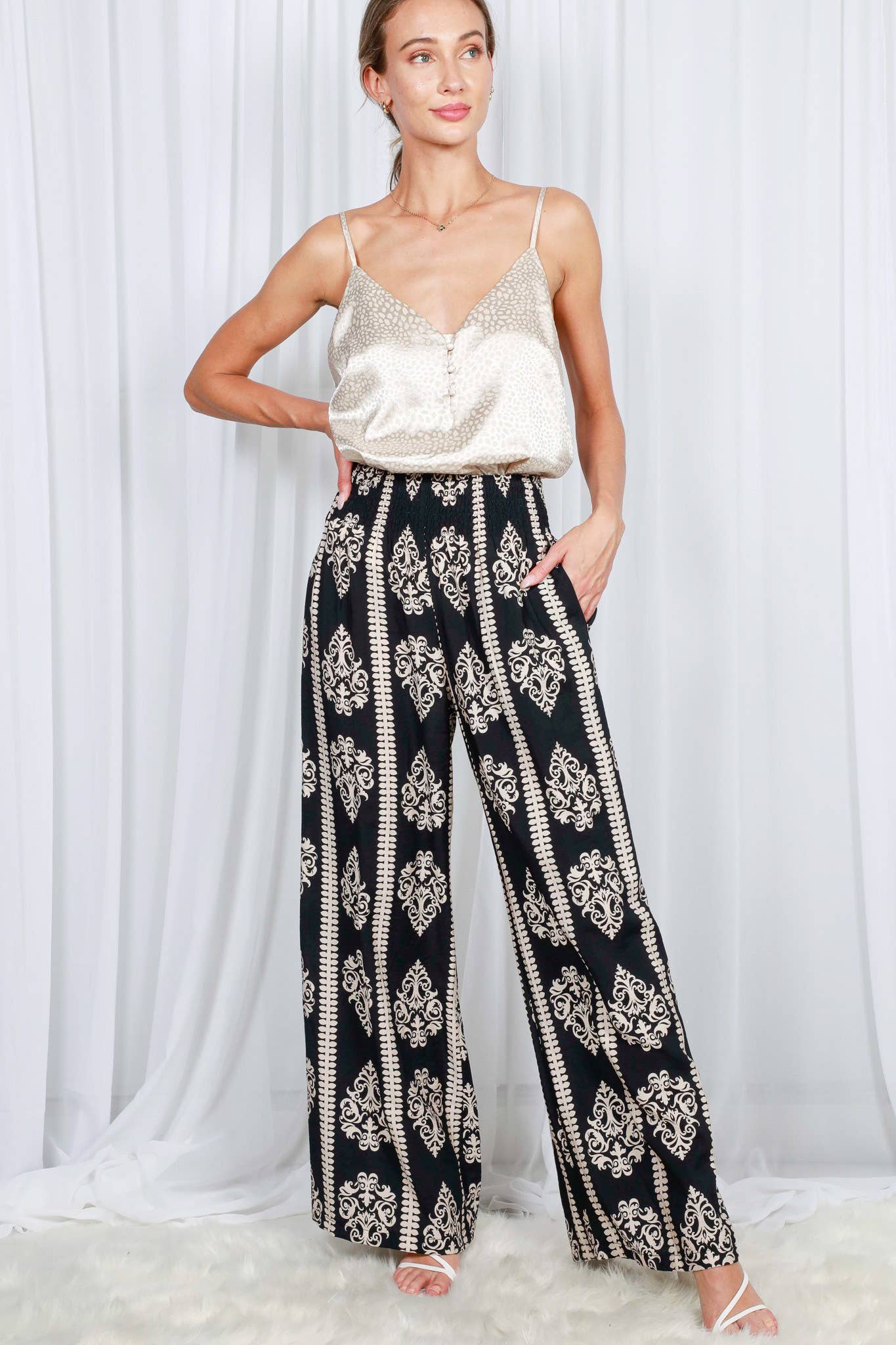 Geo Printed Wide Leg Woven Pants