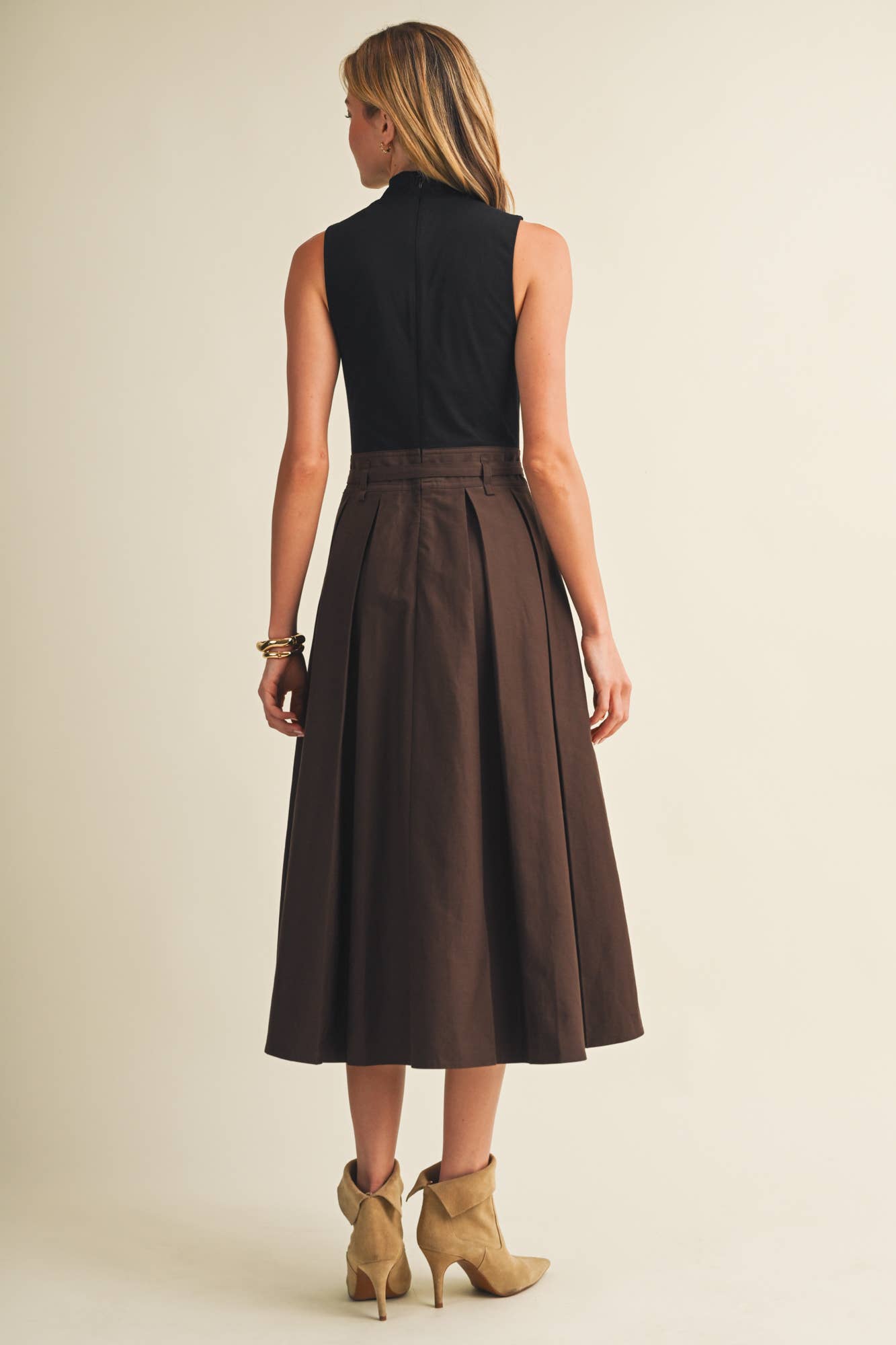 Choco Fondant Pleated Belted Dress