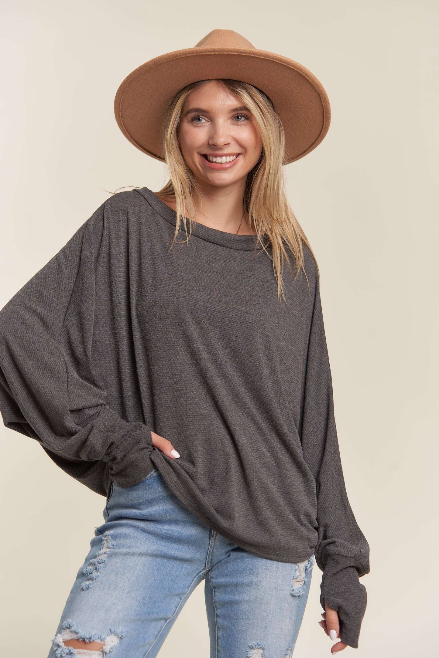 THUMBHOLE SLEEVE KNIT TUNIC TOP