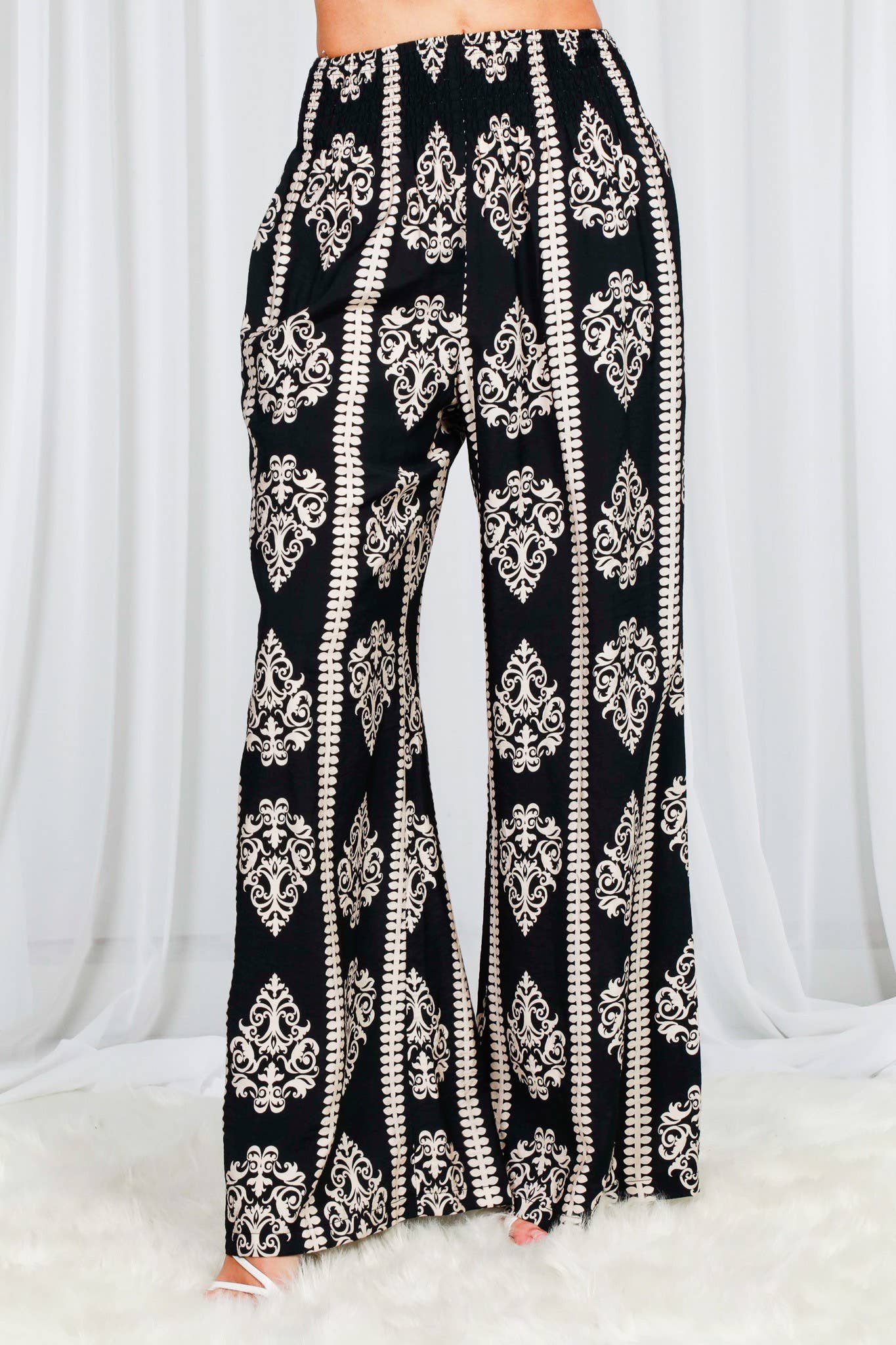 Geo Printed Wide Leg Woven Pants