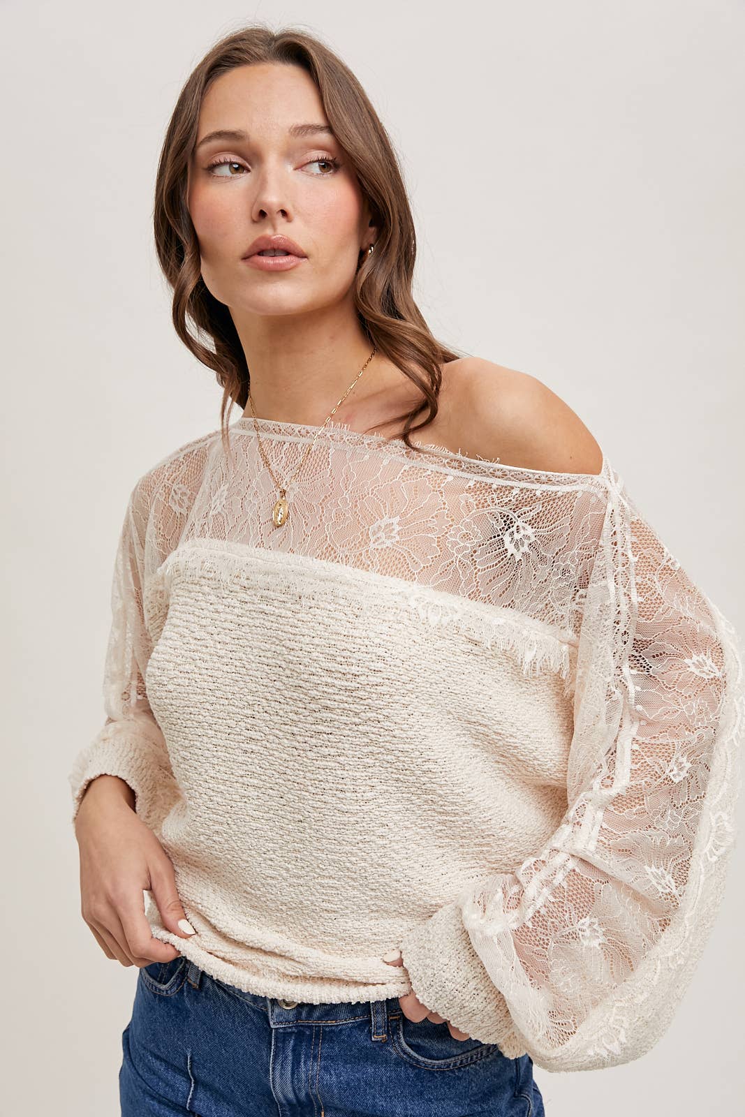 BOAT NECK LACE SWEATER