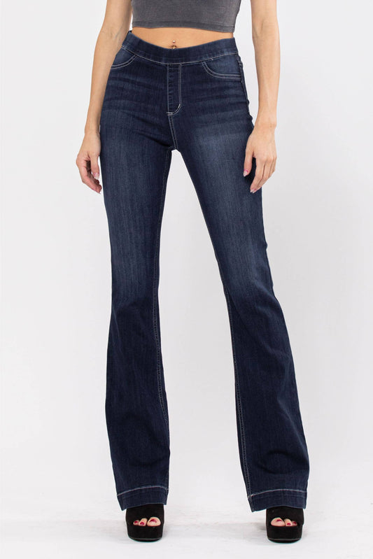 LOVING MY JEANS