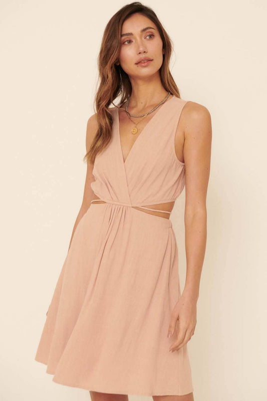 Blush Cutout Mini